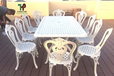 bàn ghế sân vườn