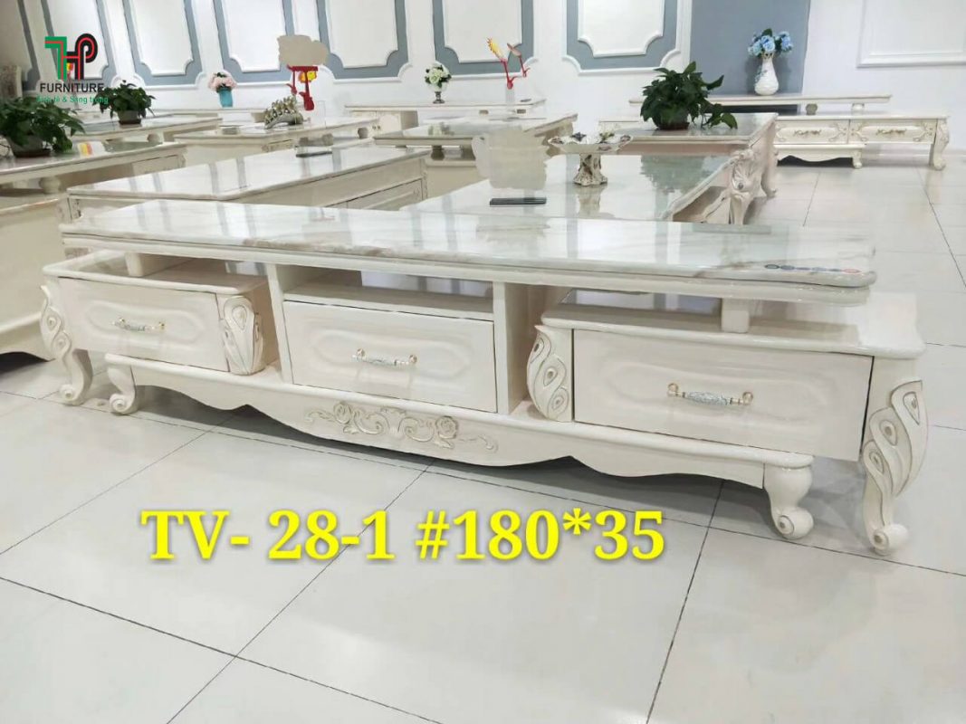 kệ tivi cổ điển TPHCM